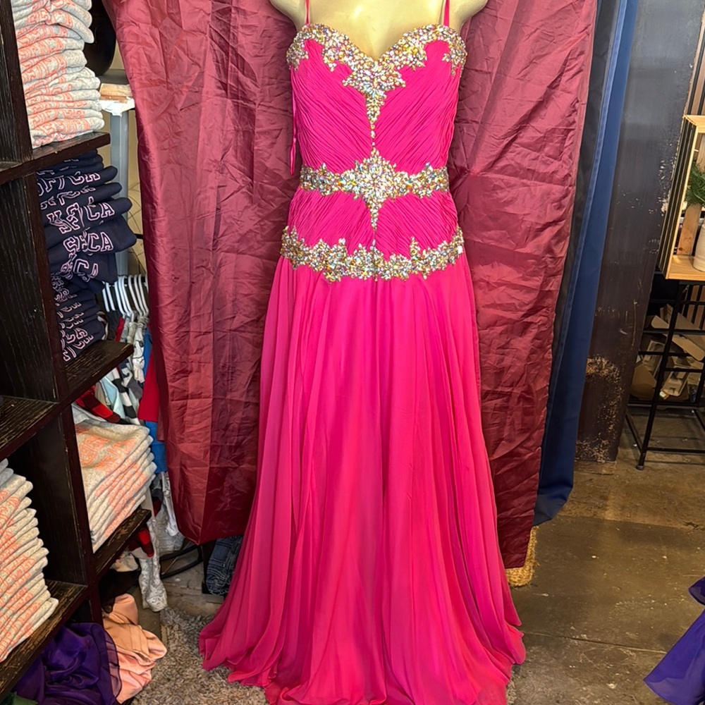 Elegant Pink Evening Gown